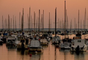 Beau coucher de soleil sur le vieux port de Pornic - auteur : Alain Barré