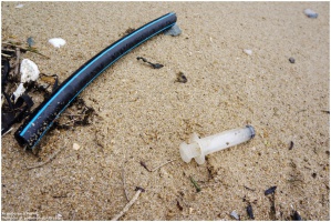 Pollution des plages suite aux temptes 2014 - auteur : Framboise  Pornic