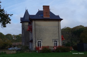Le Château de la Tocnaye en automne - auteur : Patricia Lormeau