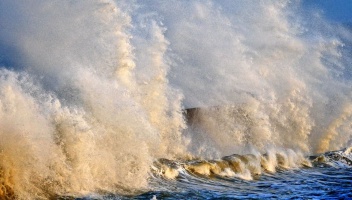 Les plus belles vagues de tempête - auteur : Alain Barré