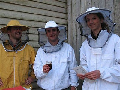 Pornic - 11/04/2012 - La Bernerie en Retz : Un parrainage pour sauver les abeilles